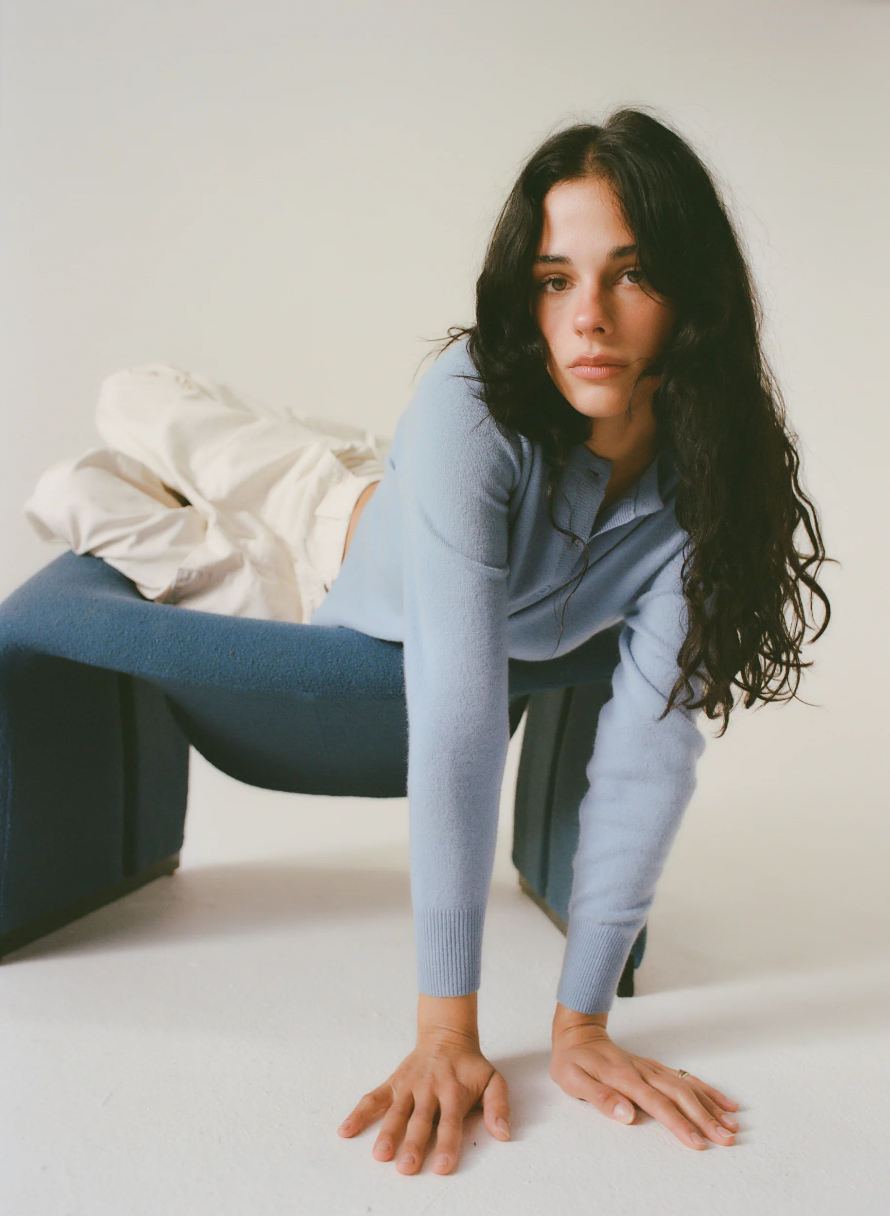 Women's Cashmere Cardigan - Image 10