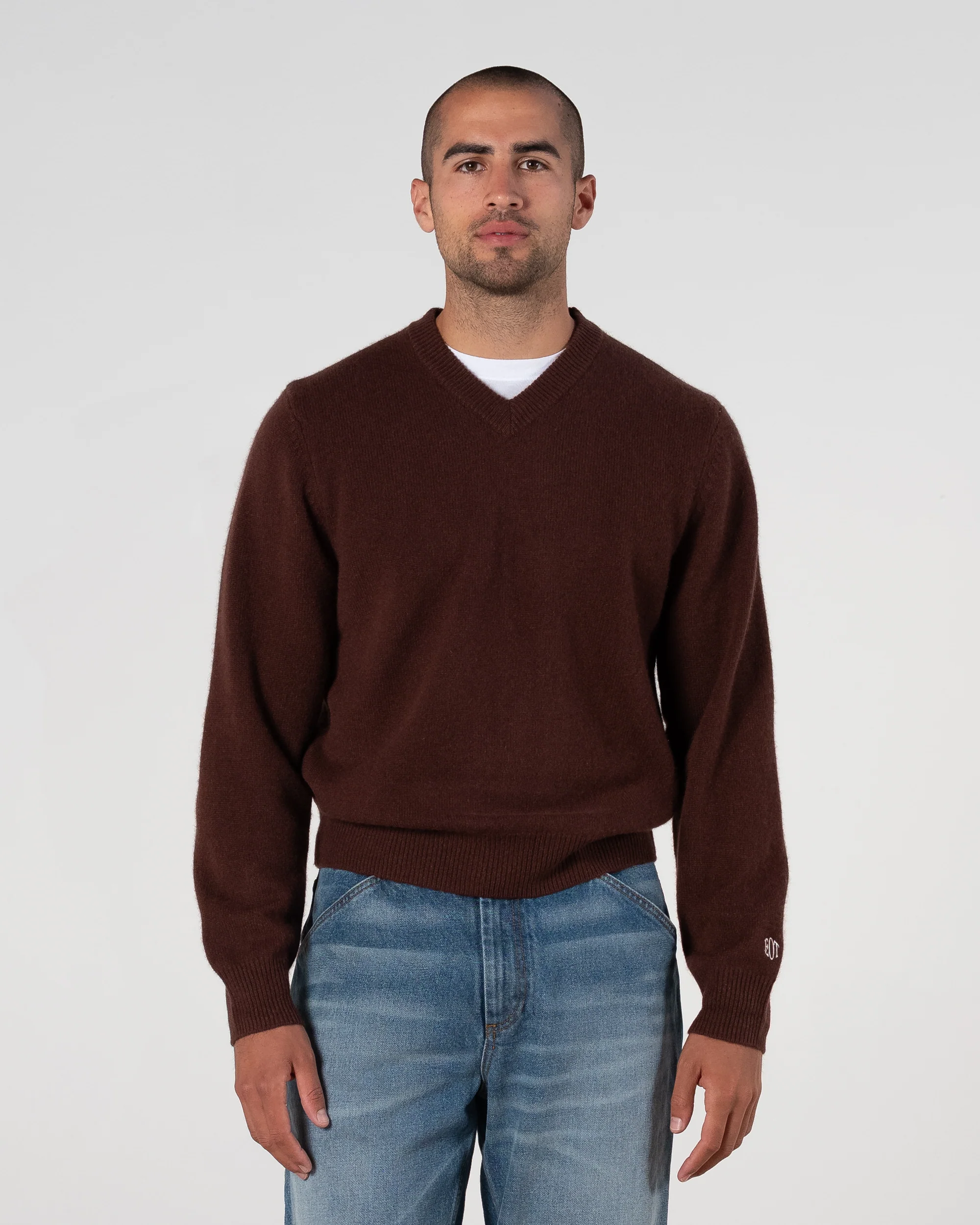 Cashmere V-Neck Knit - Image 13