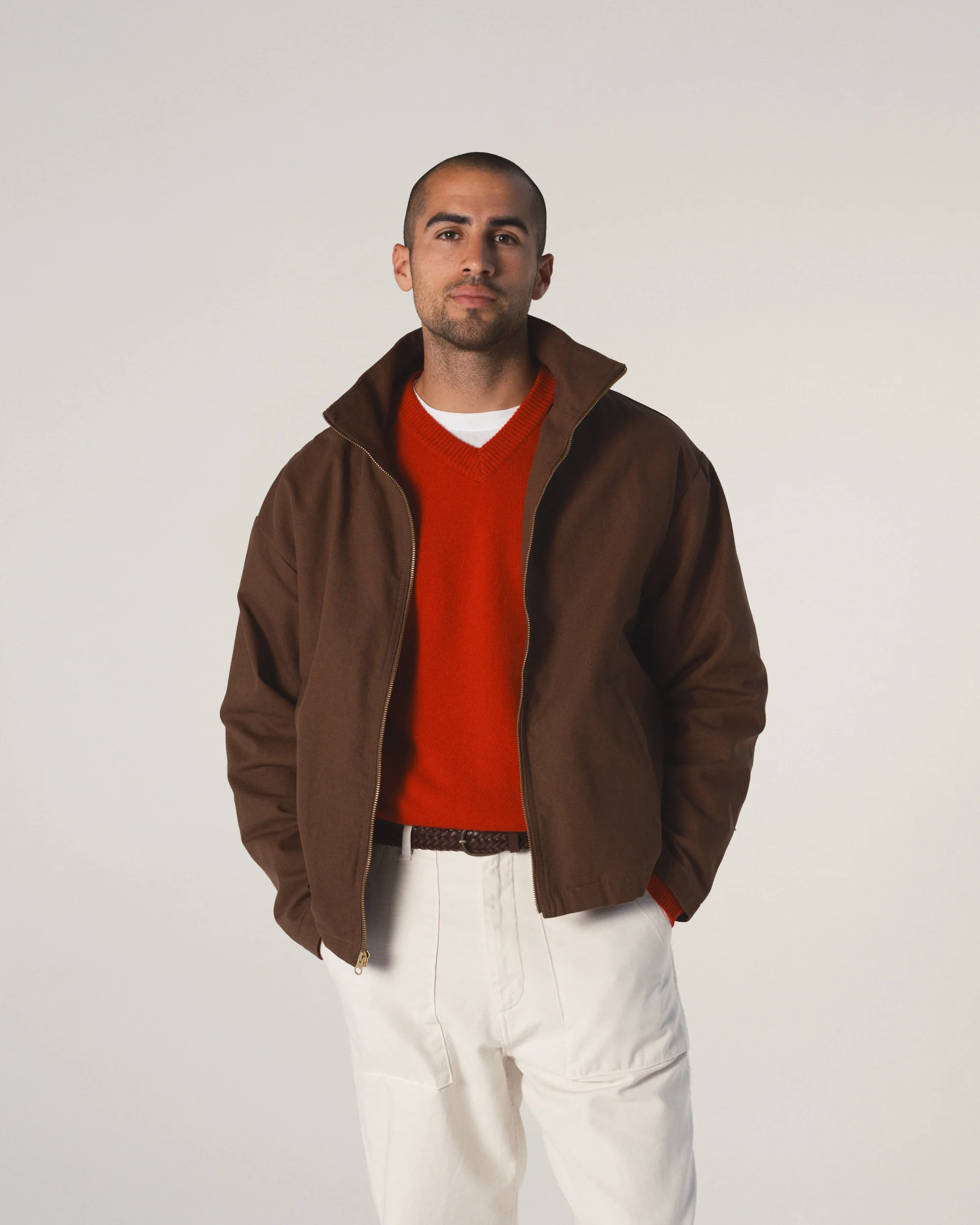 Cashmere V-Neck Knit - Image 17