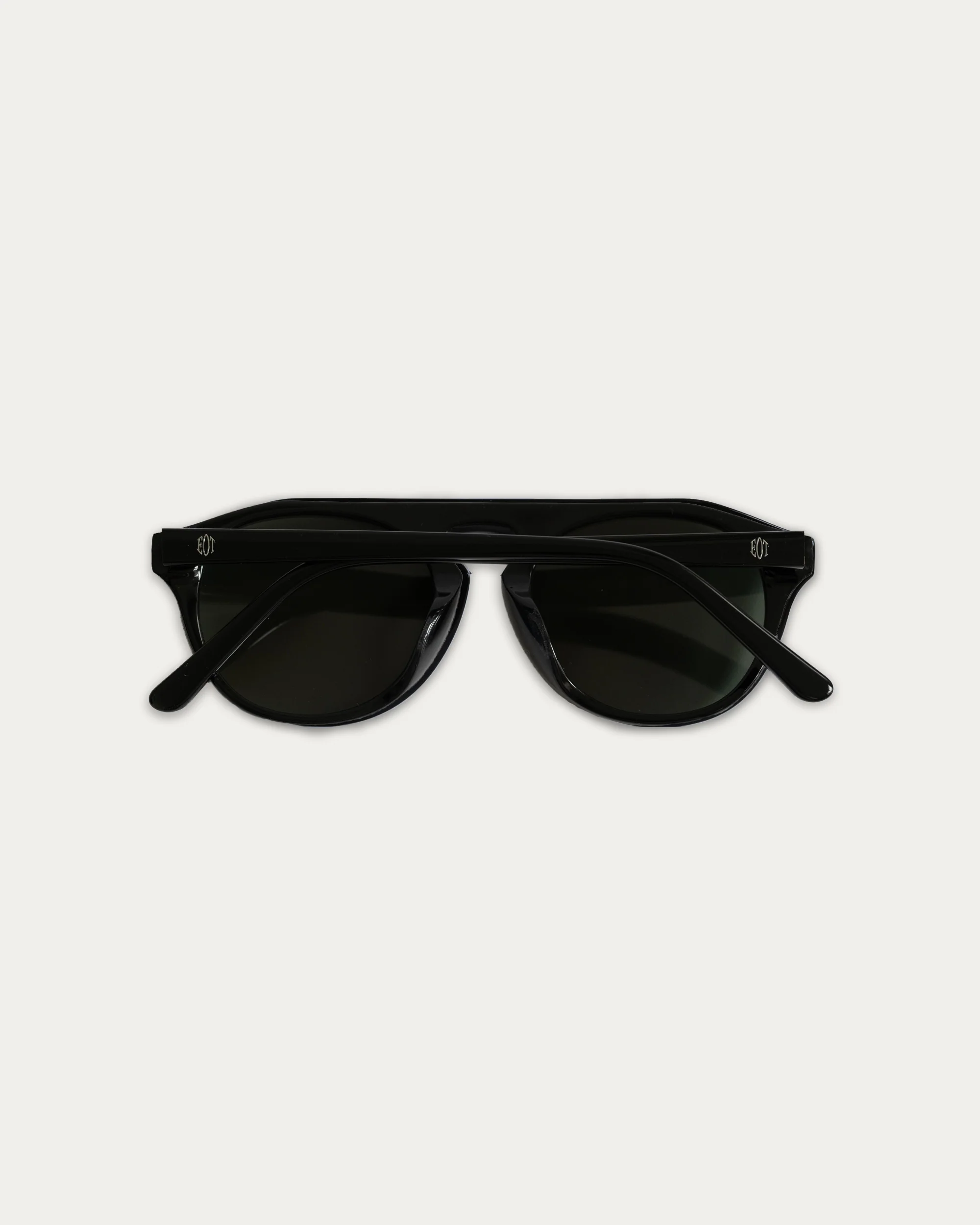 Pilot Sunglasses - Image 8