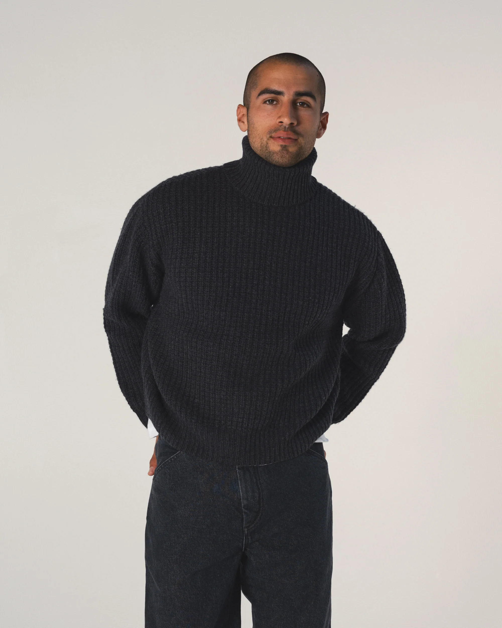 Wool Fisherman Knit Turtleneck - Image 9